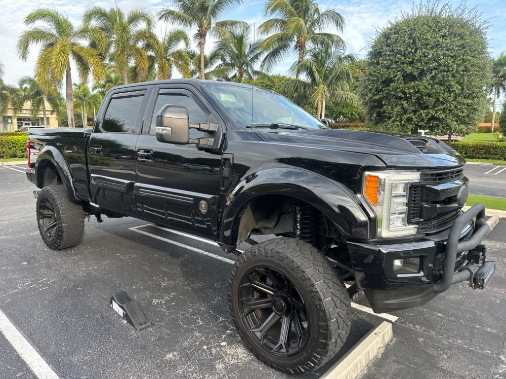 2017 Ford F-250 - $59,995